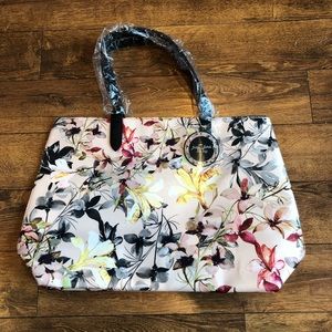 Floral tote bag